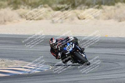 media/Dec-07-2025-CVMA (Sun) [[3e7d2de5dc]]/Race 7-Formula Lightweight Twins Shootout/